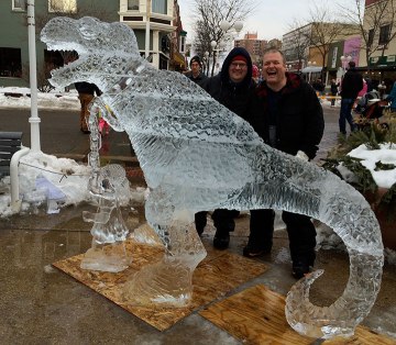 Everybody-Walk-Your-Dinosaur-Ice-Sculpture-Full