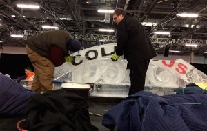NHL-All-Star-Weekend-Ice-Sculpture-Arch-in-progress